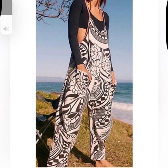 Free People Movement RARE Limited Edition Printed Hot Shot Onsie Medium - Picture 3 of 16